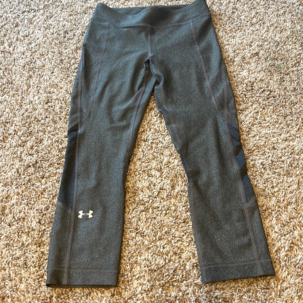 Under Armor leggings
